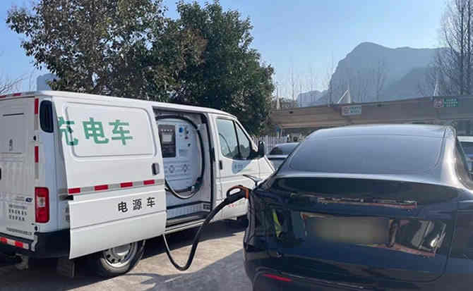 禅城区汽车搭电